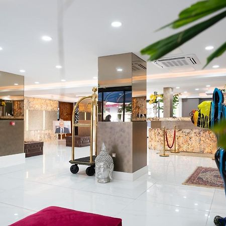 Hôtel Amazonia Cayenne Buitenkant foto