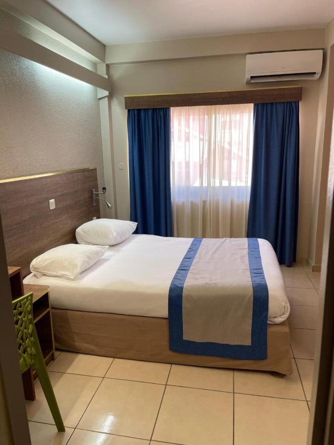 Hôtel Amazonia Cayenne Buitenkant foto