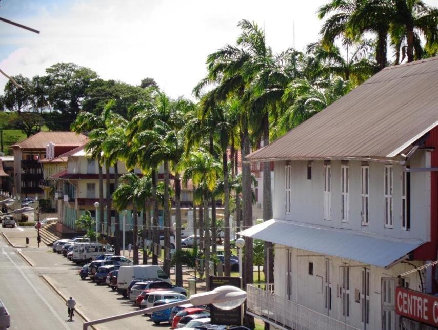 Hôtel Amazonia Cayenne Buitenkant foto