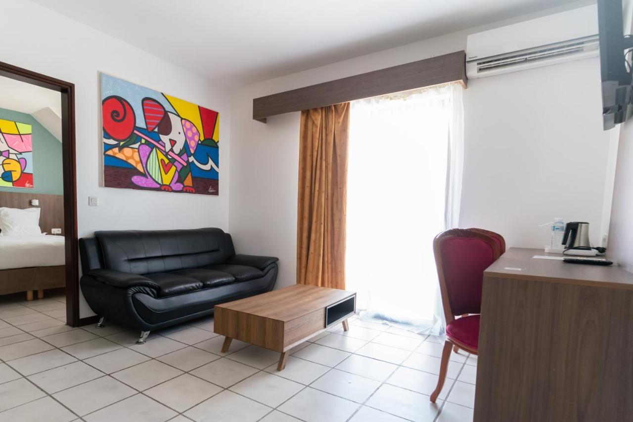 Hôtel Amazonia Cayenne Buitenkant foto
