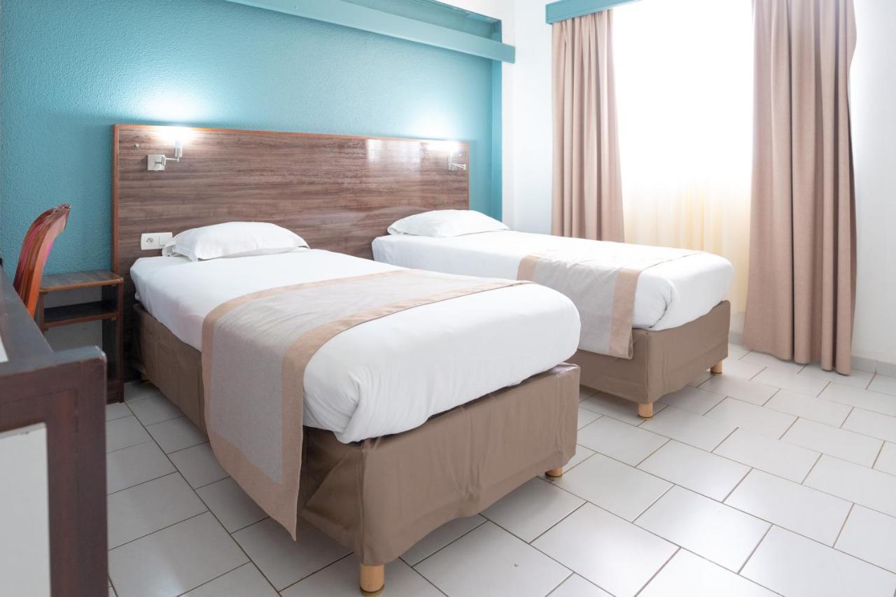Hôtel Amazonia Cayenne Buitenkant foto