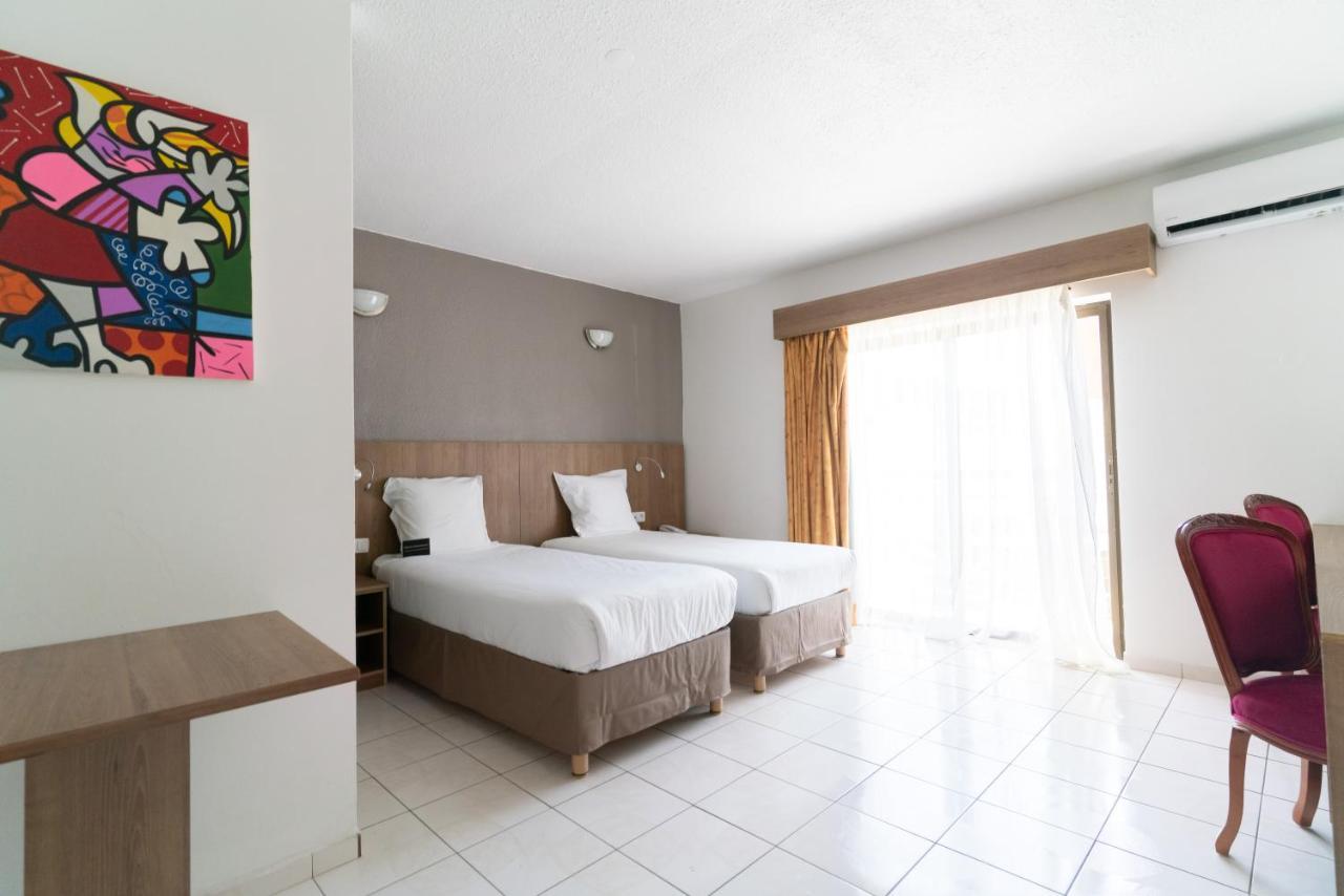 Hôtel Amazonia Cayenne Buitenkant foto