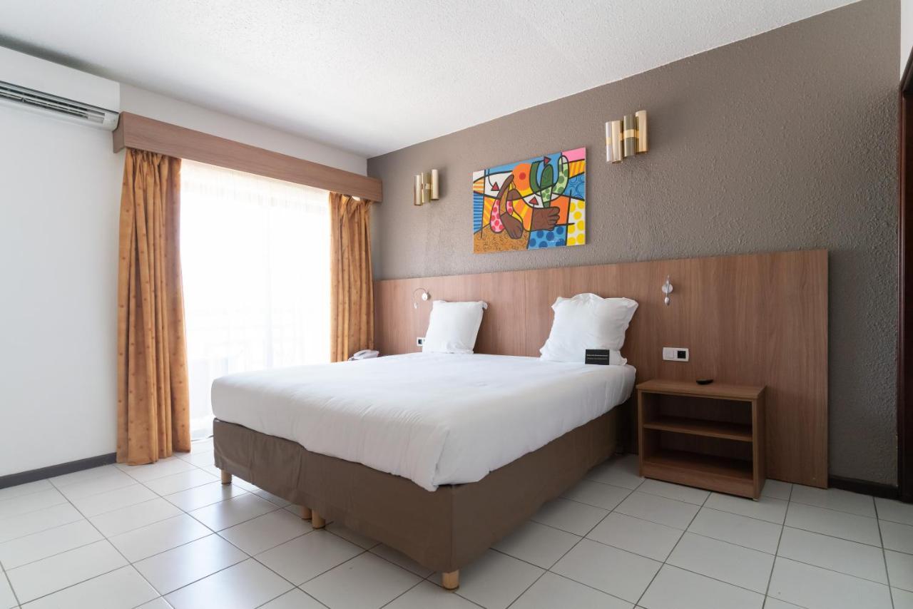 Hôtel Amazonia Cayenne Buitenkant foto